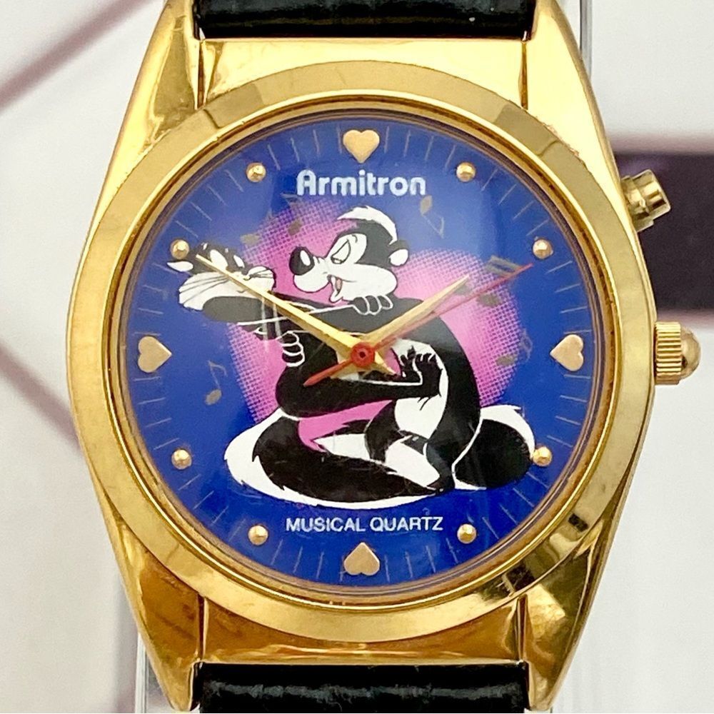 Vintage Armitron x Looney Tunes Pepe Le Pew Musical Watch “…Mood for Love” 🎵